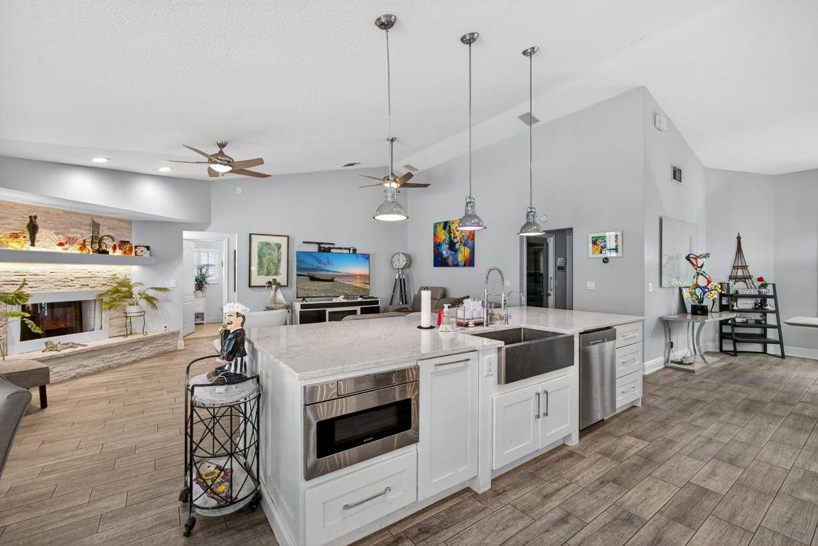 13033 Randolph Siding Road N