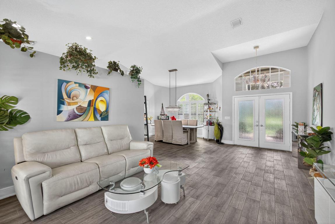 13033 Randolph Siding Road N