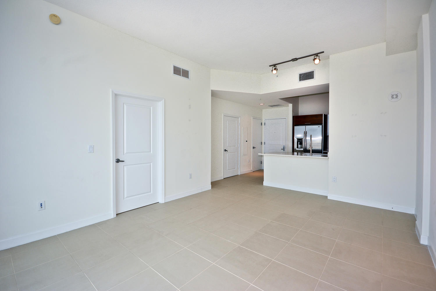 480 Hibiscus Street 841
