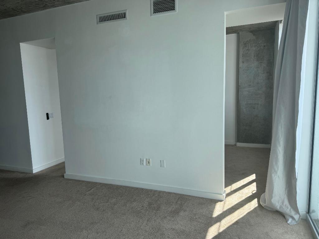 300 S Australian Avenue 811