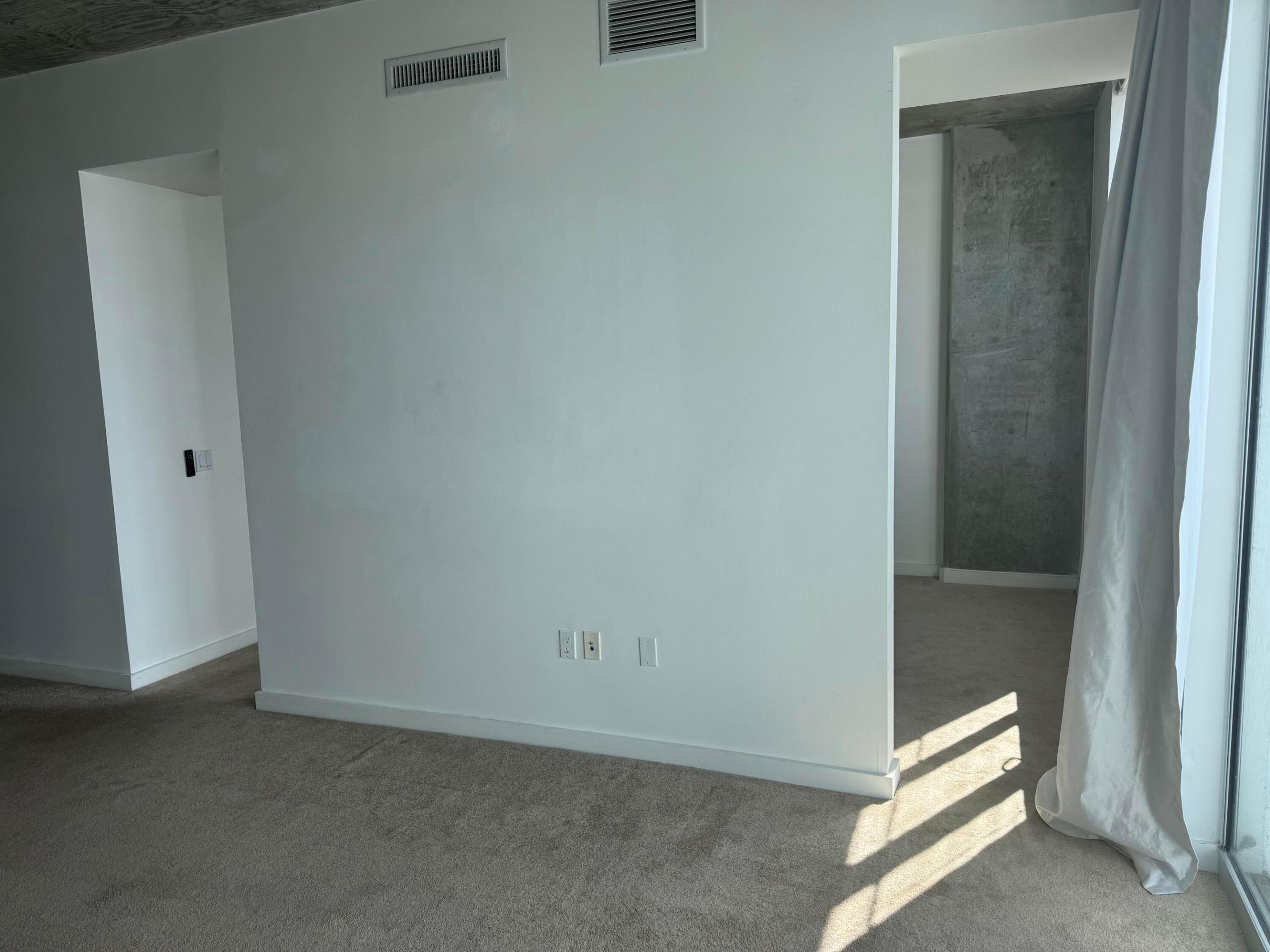 300 S Australian Avenue 811