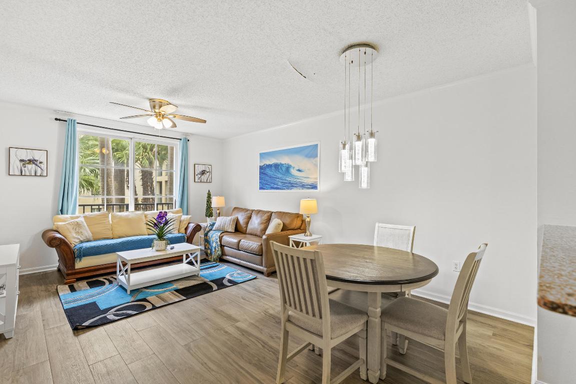 630 S Sapodilla Avenue 202