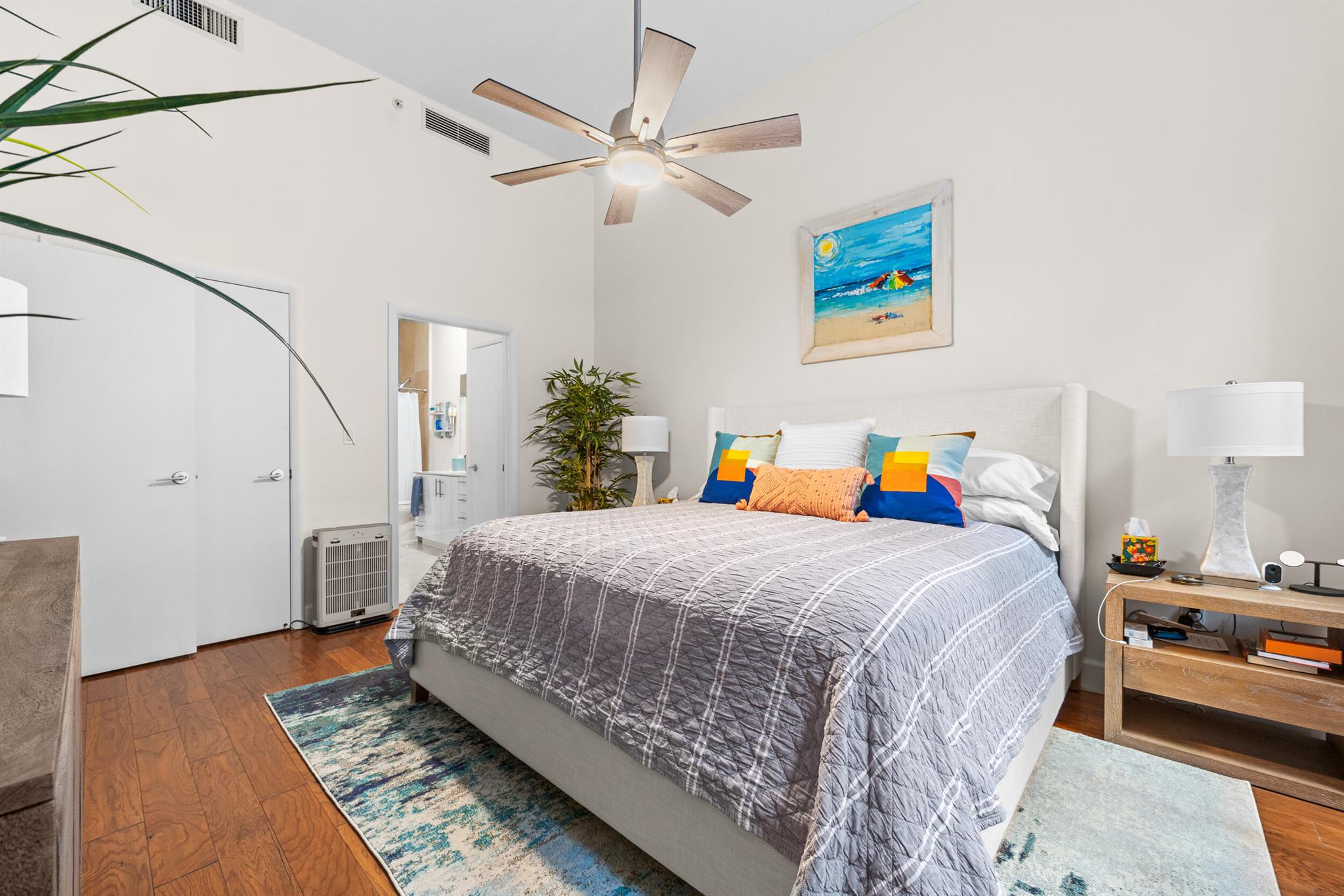 550 Okeechobee Boulevard 114