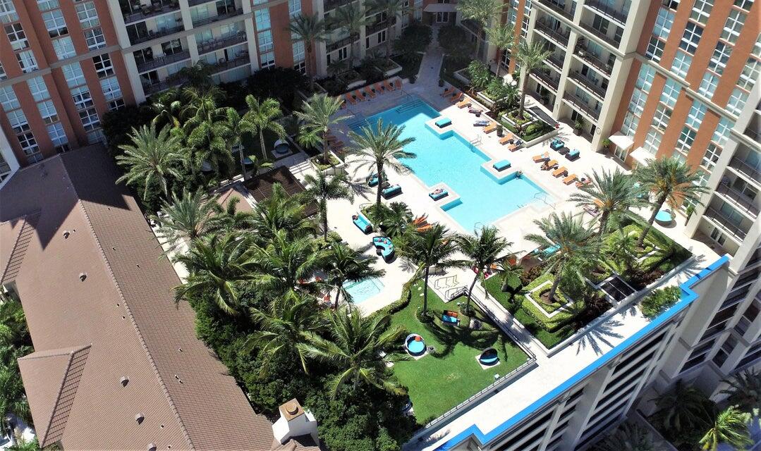 550 Okeechobee Boulevard 114