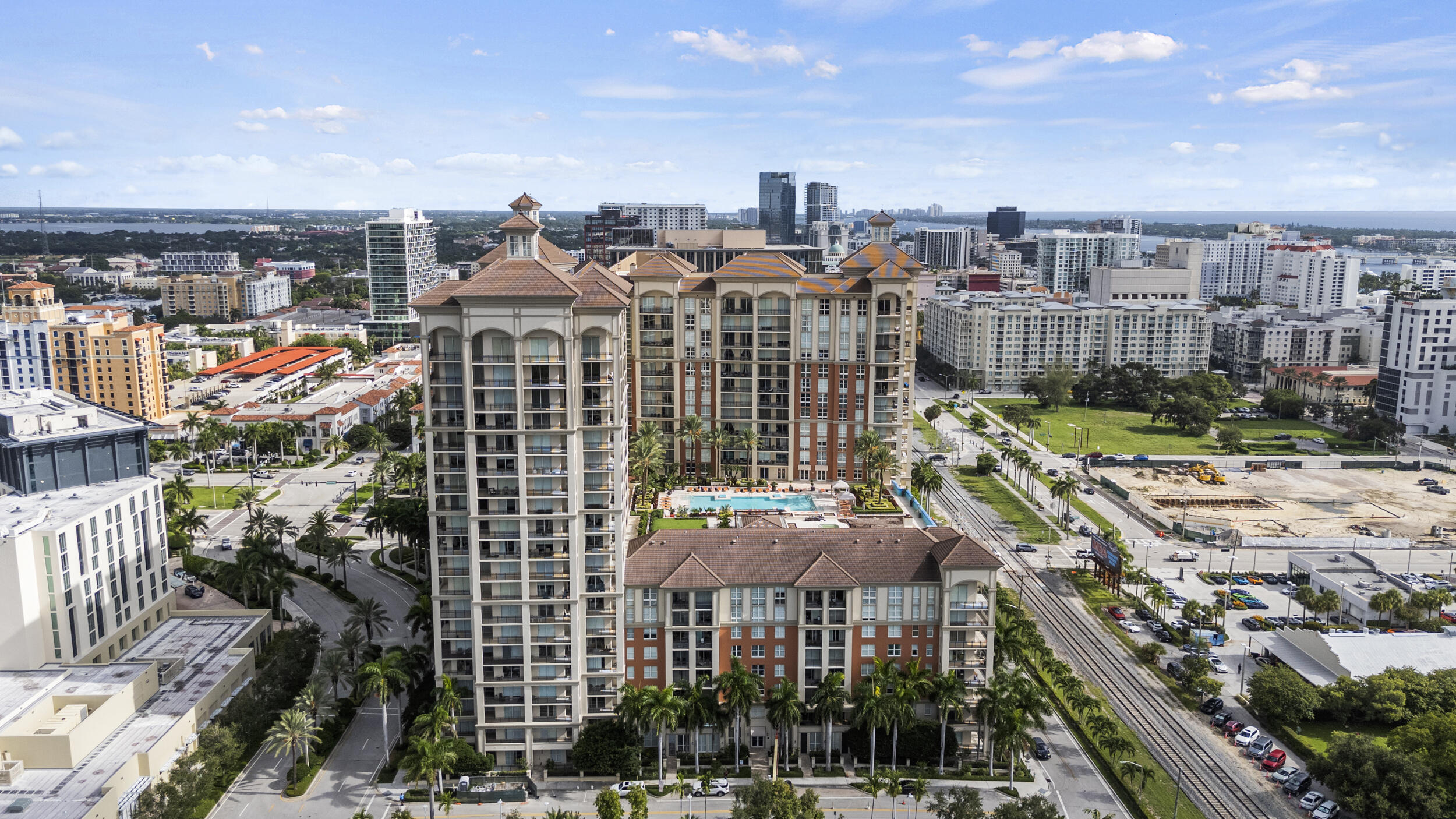 550 Okeechobee Boulevard 114