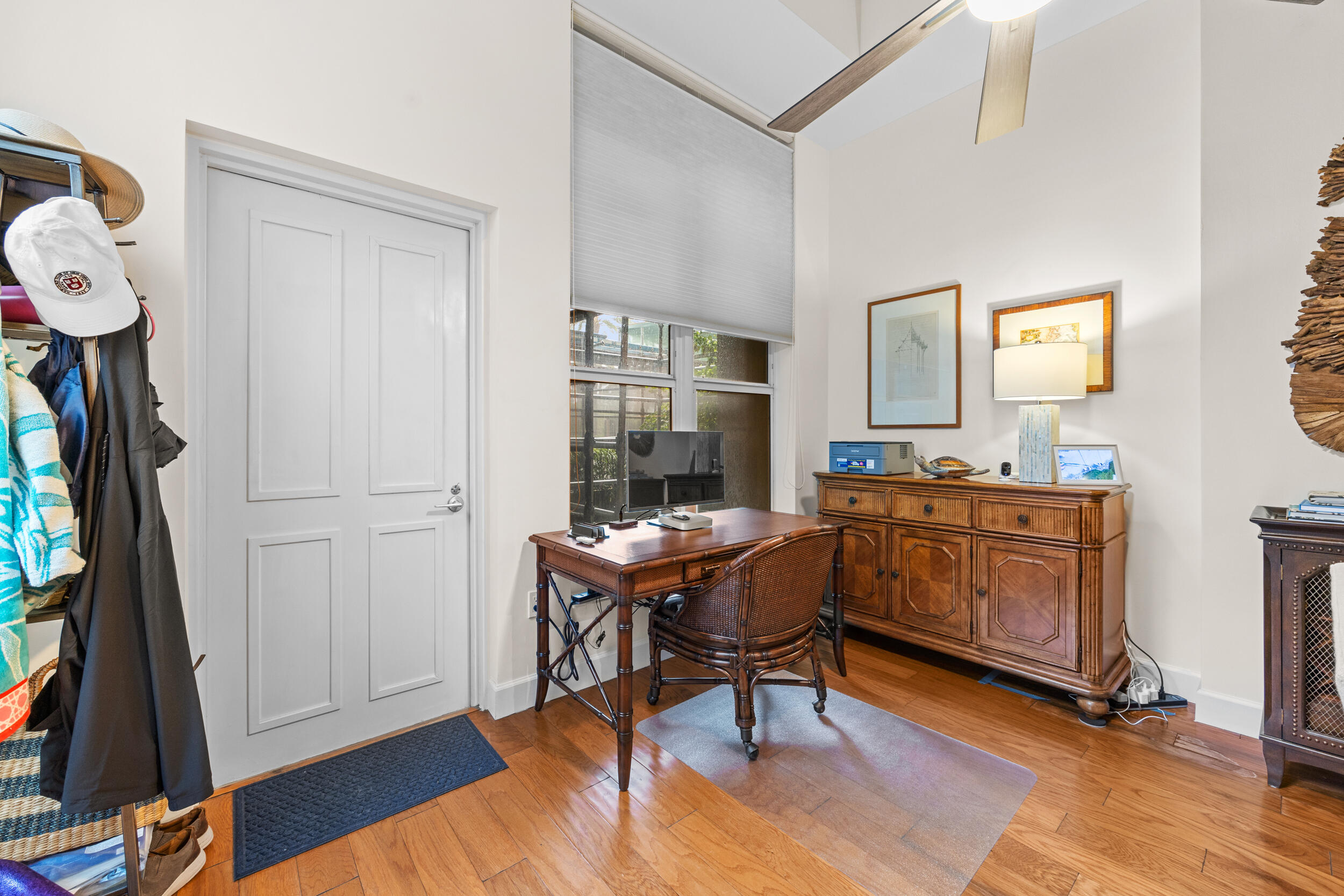 550 Okeechobee Boulevard 114