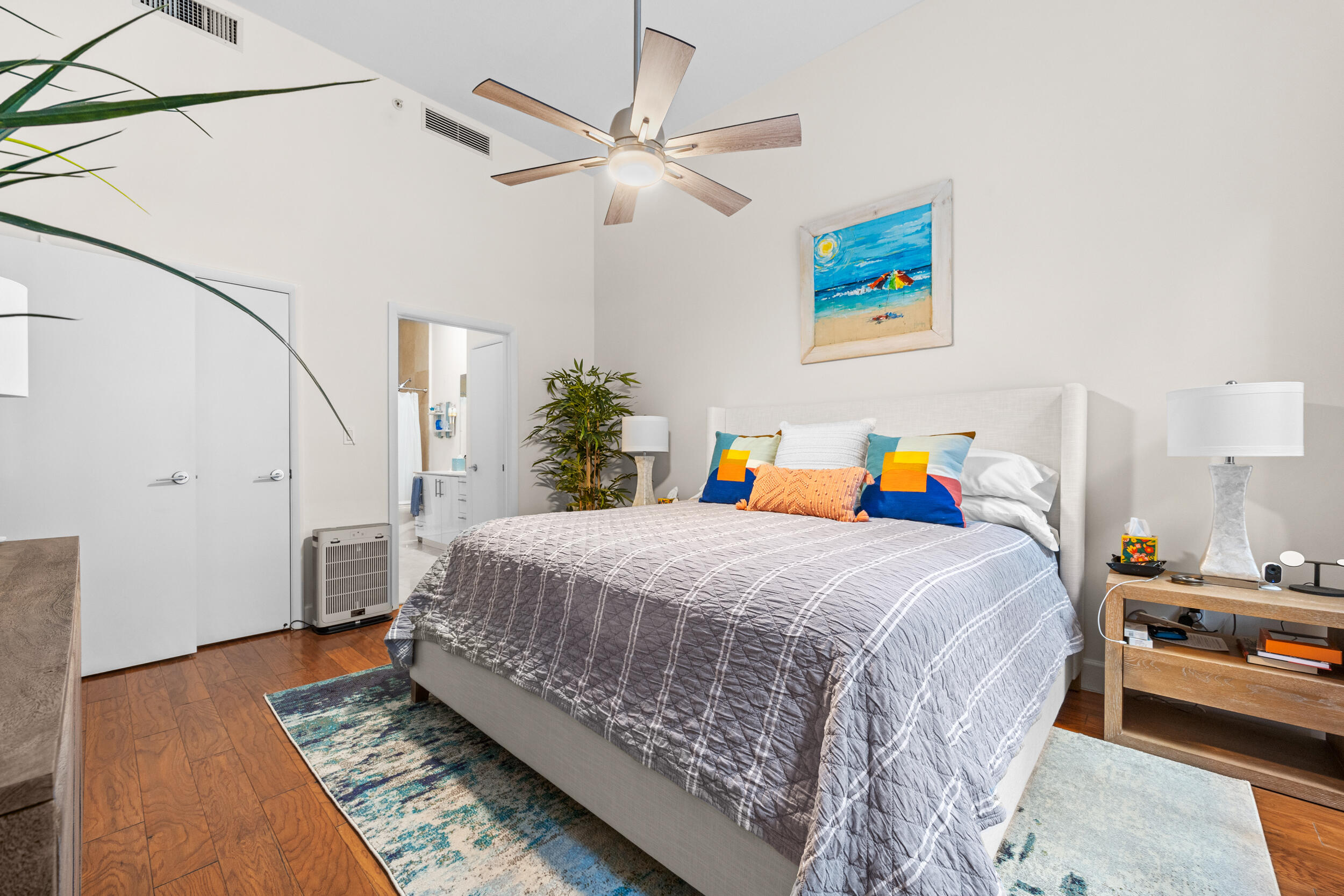 550 Okeechobee Boulevard 114