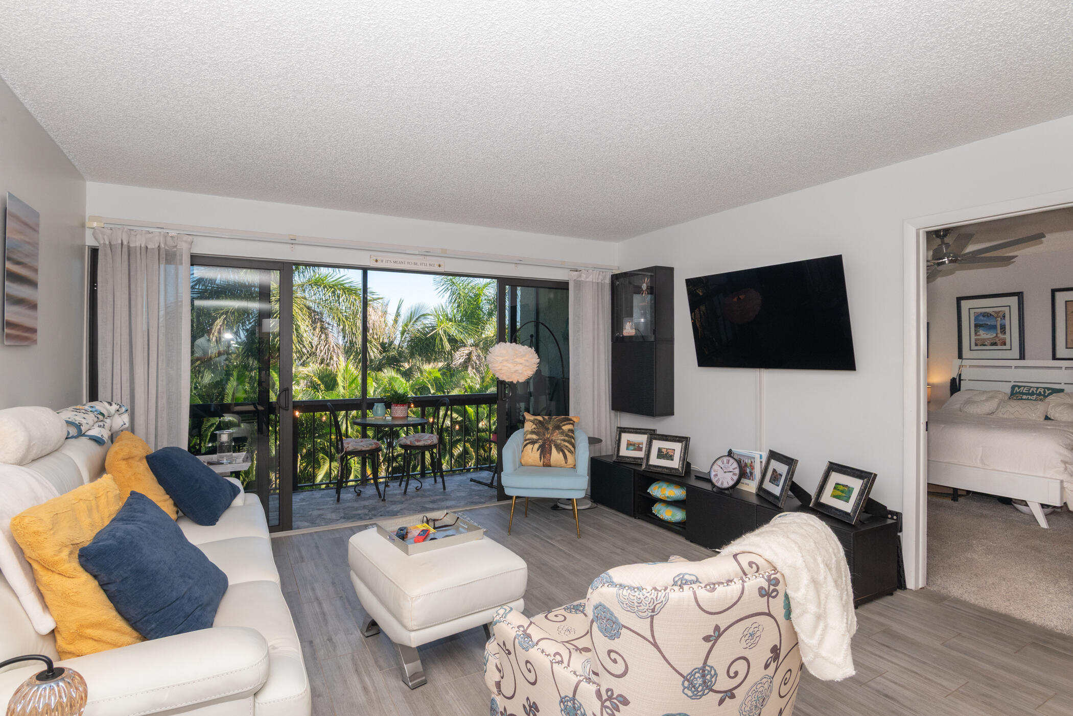 2550 Presidential Way 302