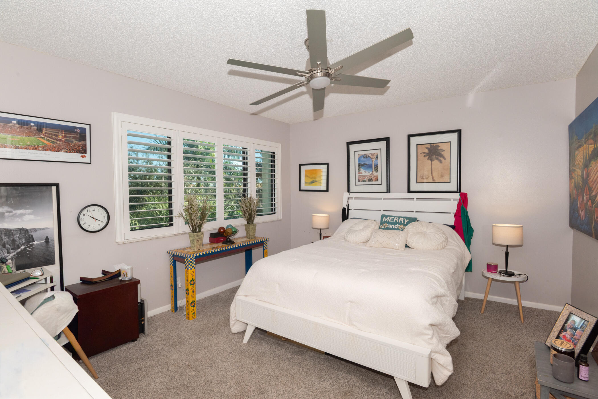 2550 Presidential Way 302