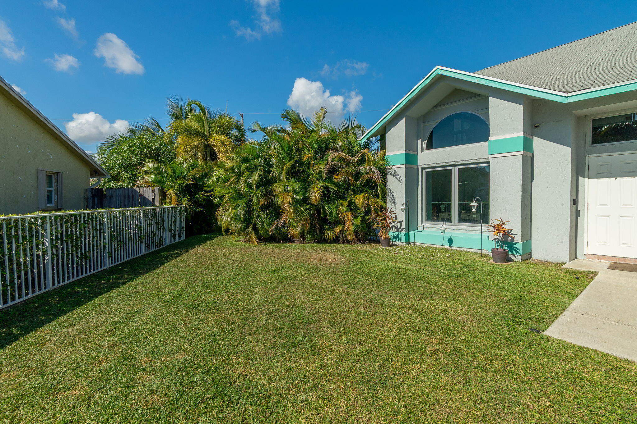 1325 Palermo Way