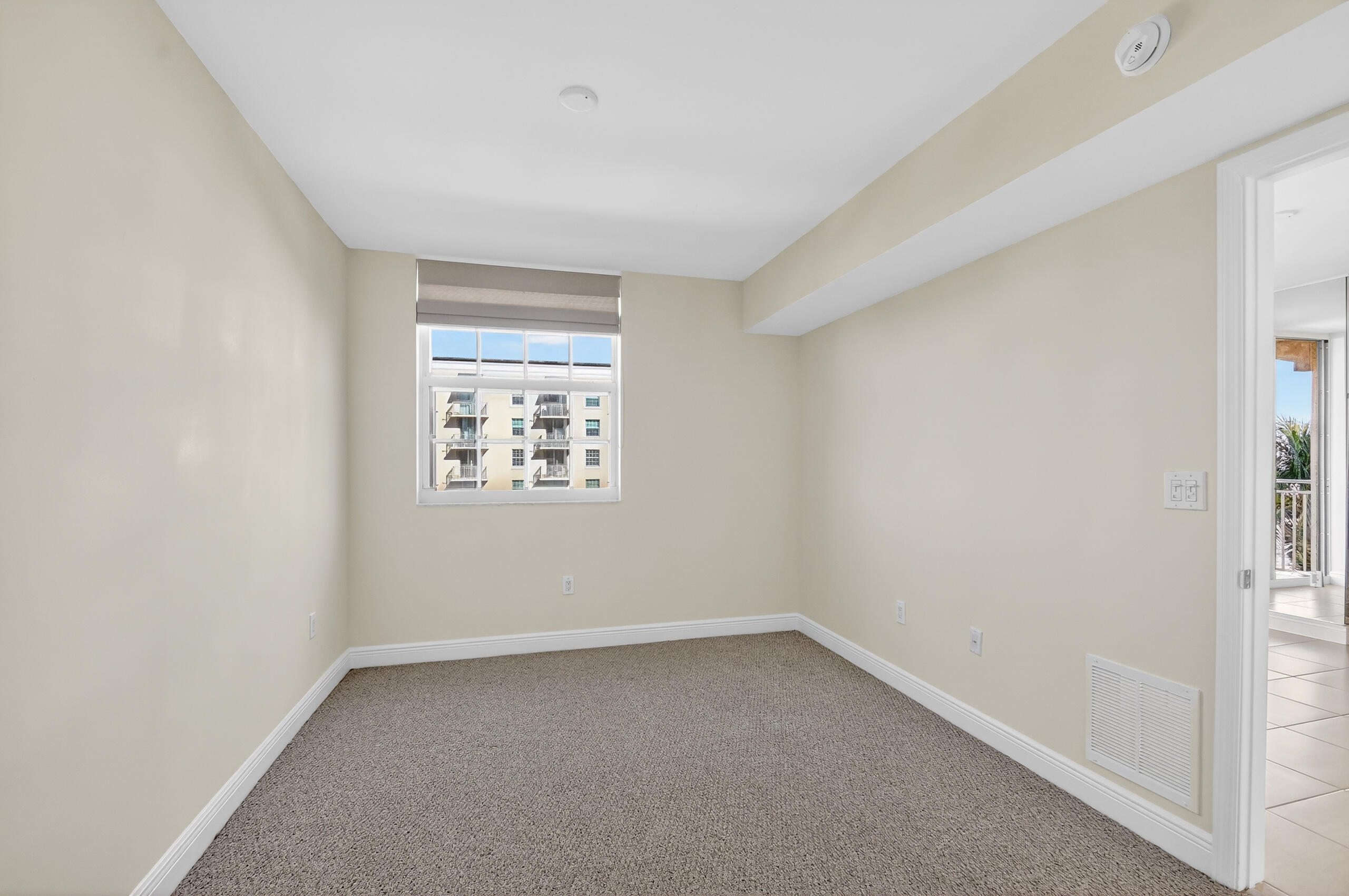 610 Clematis Street 631