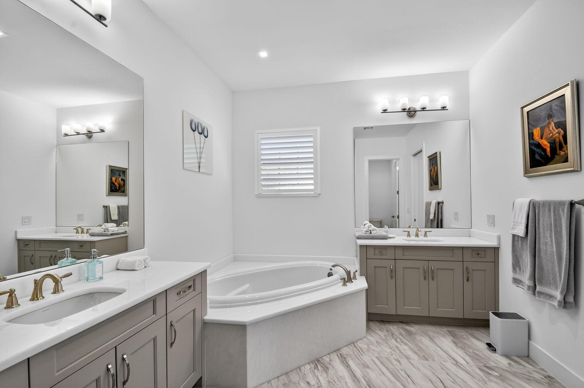 3089 Bellflower Circle