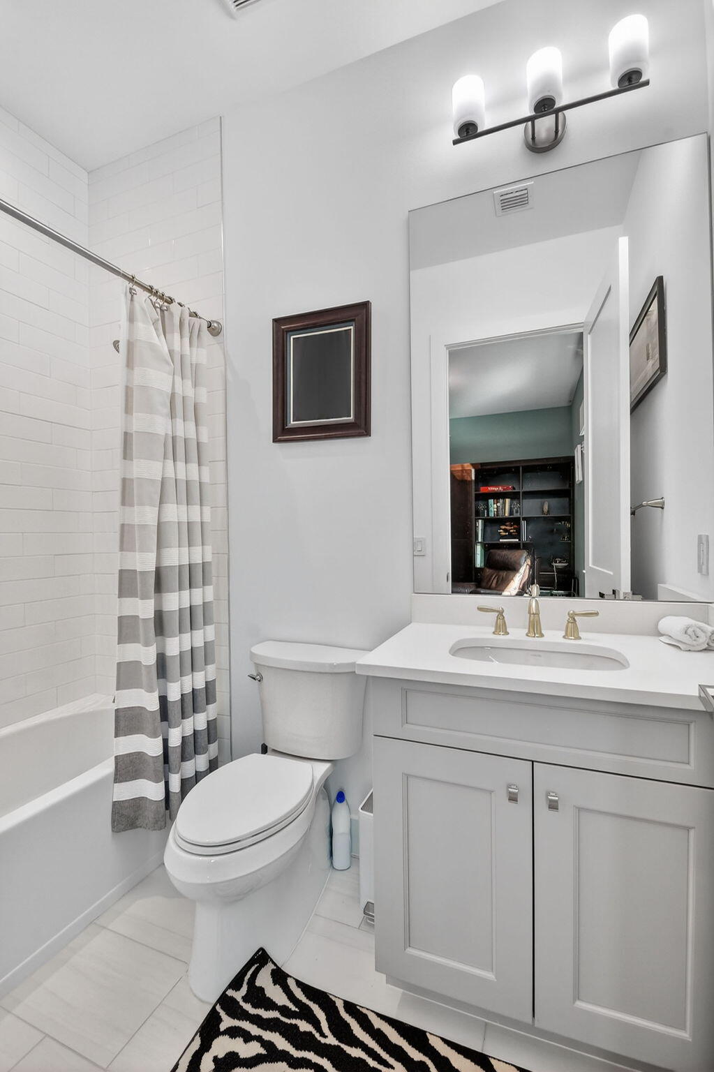 3089 Bellflower Circle