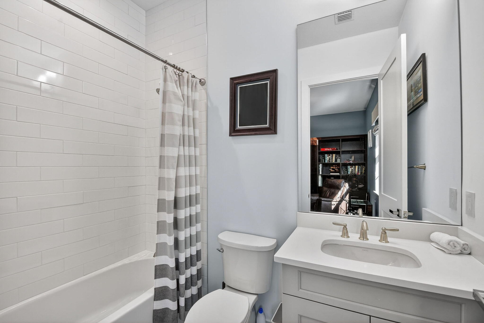 3089 Bellflower Circle