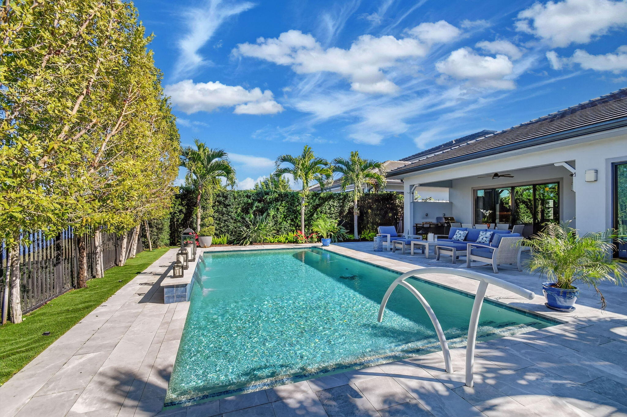 3089 Bellflower Circle