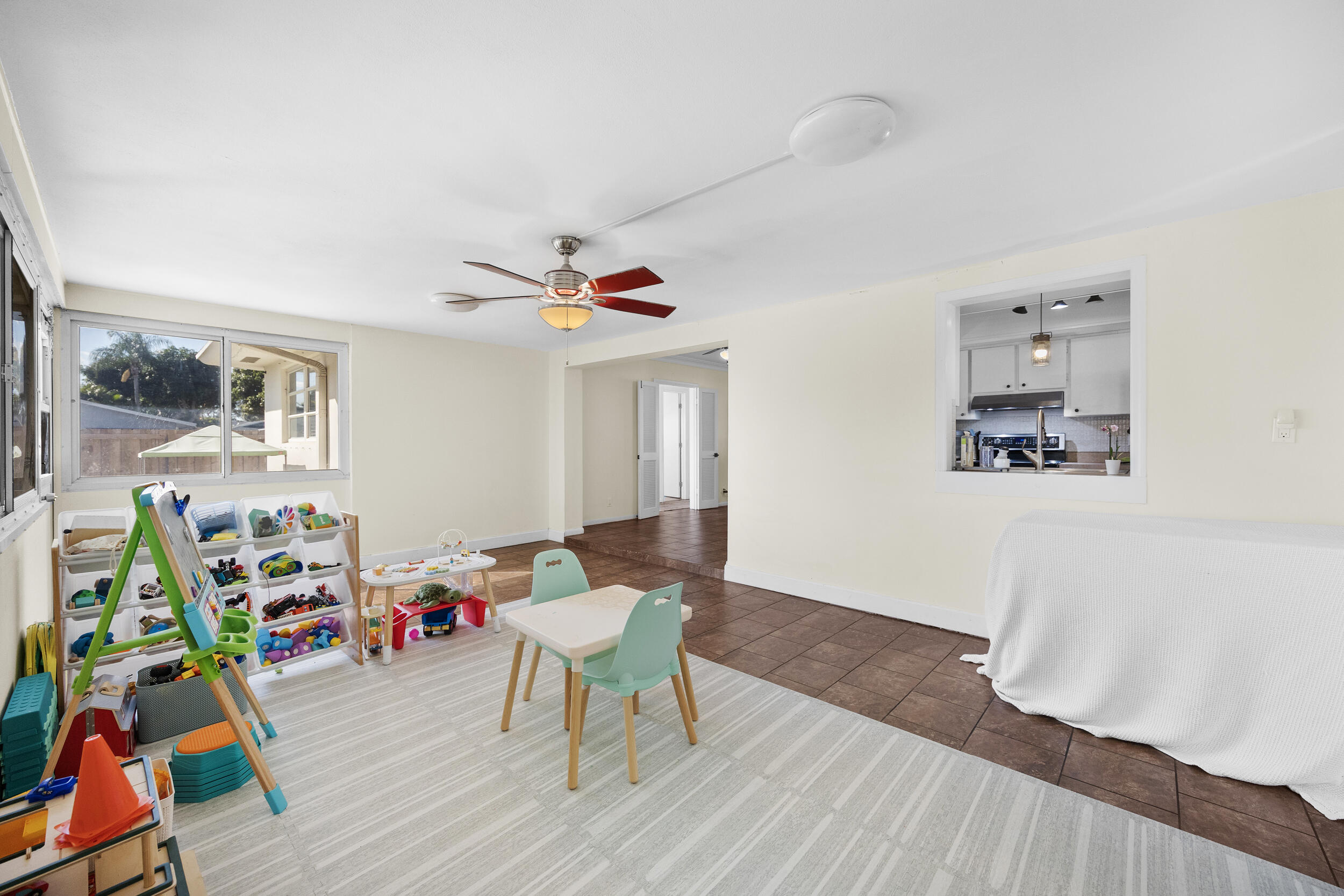 9676 Heather Circle W