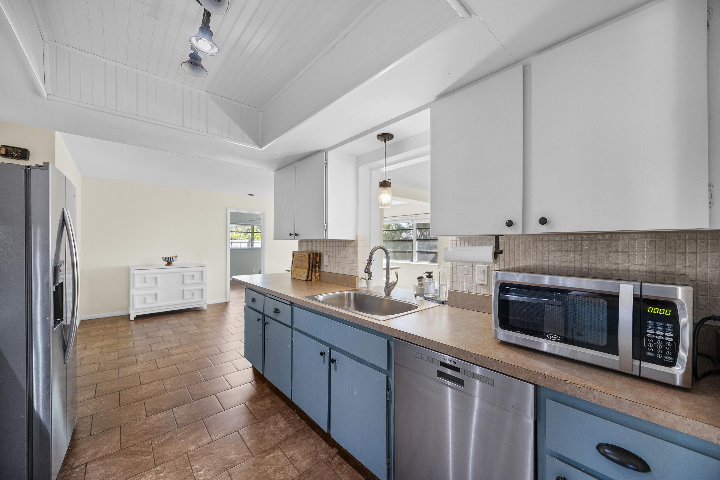 9676 Heather Circle W