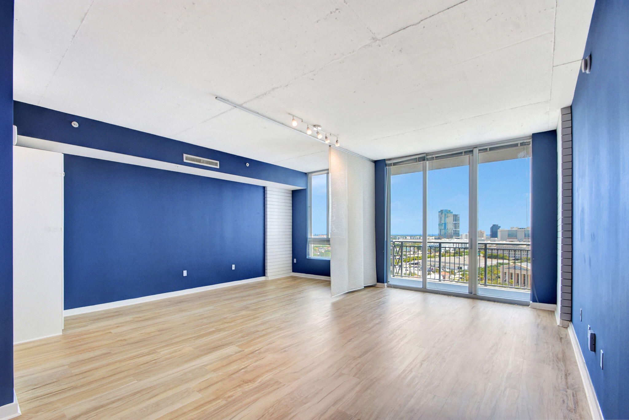 300 S Australian Avenue 1503