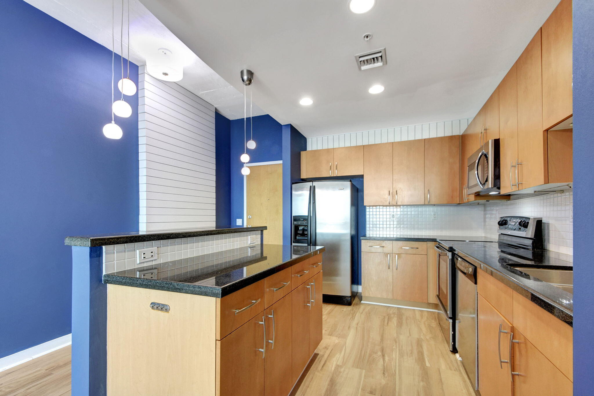 300 S Australian Avenue 1503