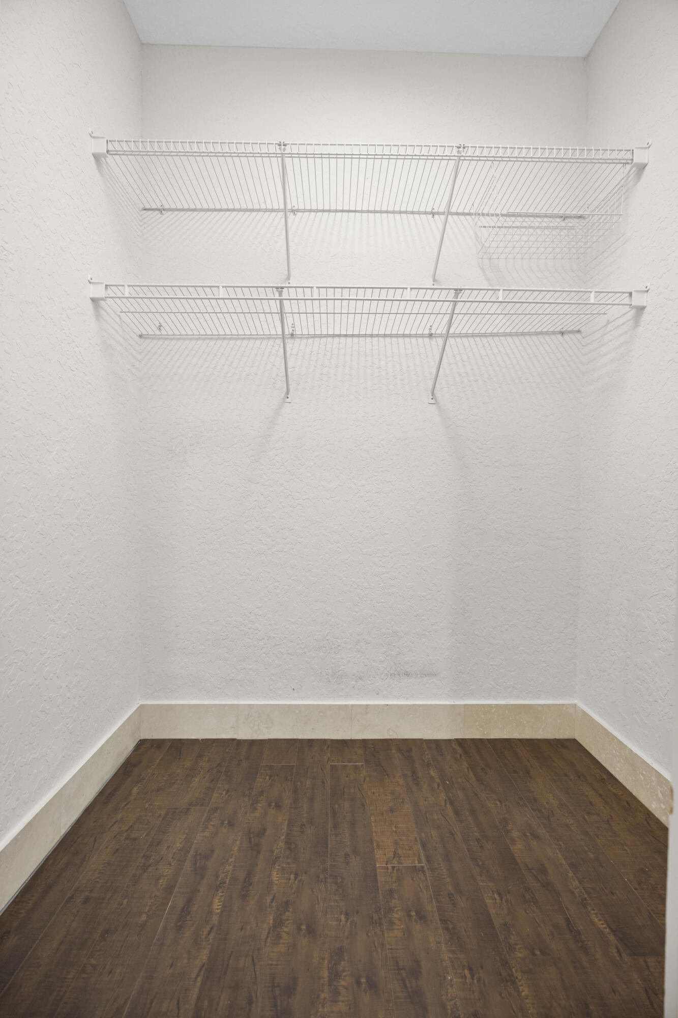 1558 Farmington Avenue