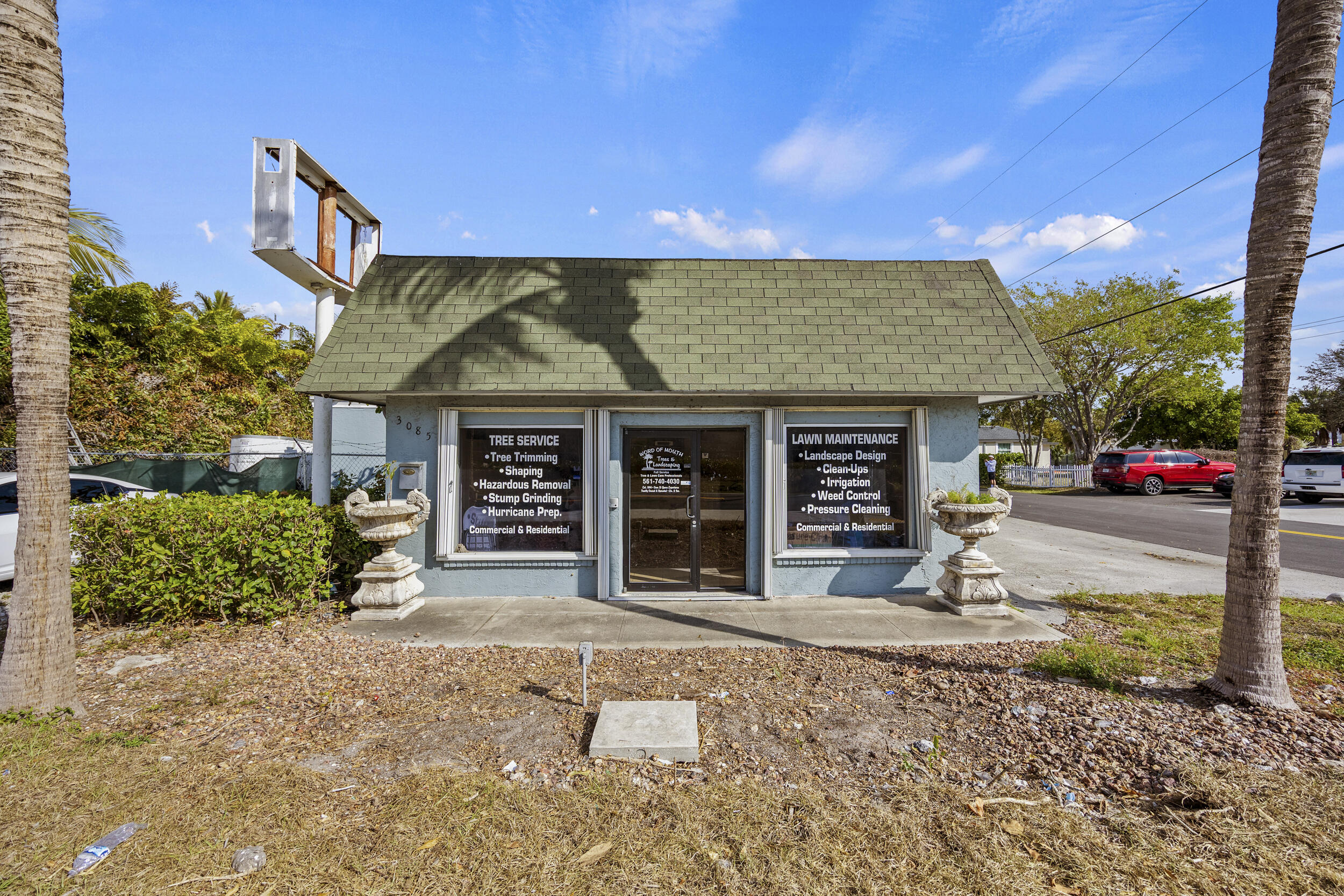 3085 2nd Avenue N, Palm Springs