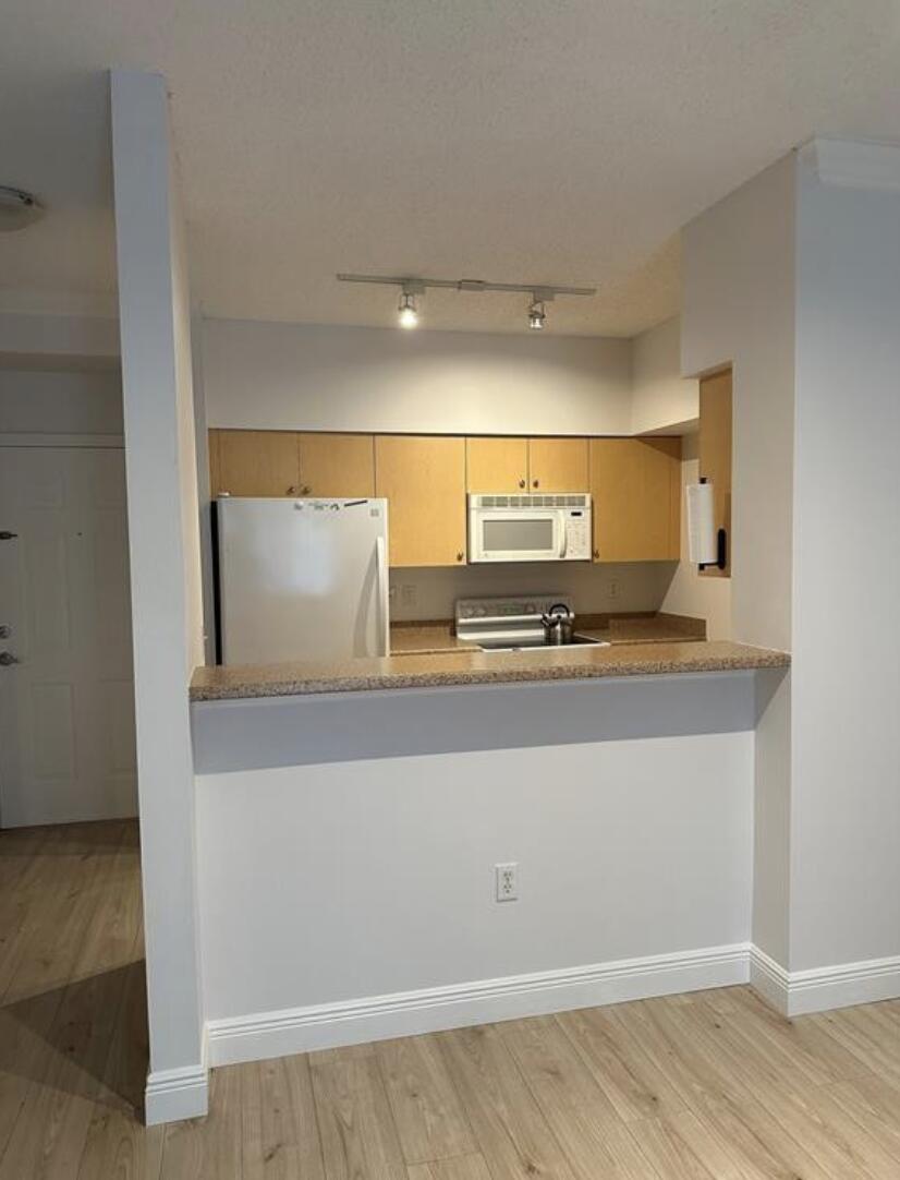 616 Clearwater Park Road 205