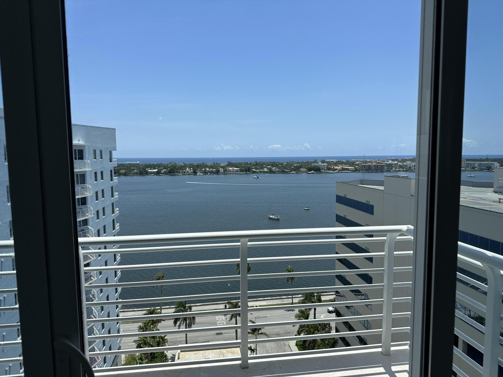 1551 N Flagler Drive (annual/seasonal) Uph 11