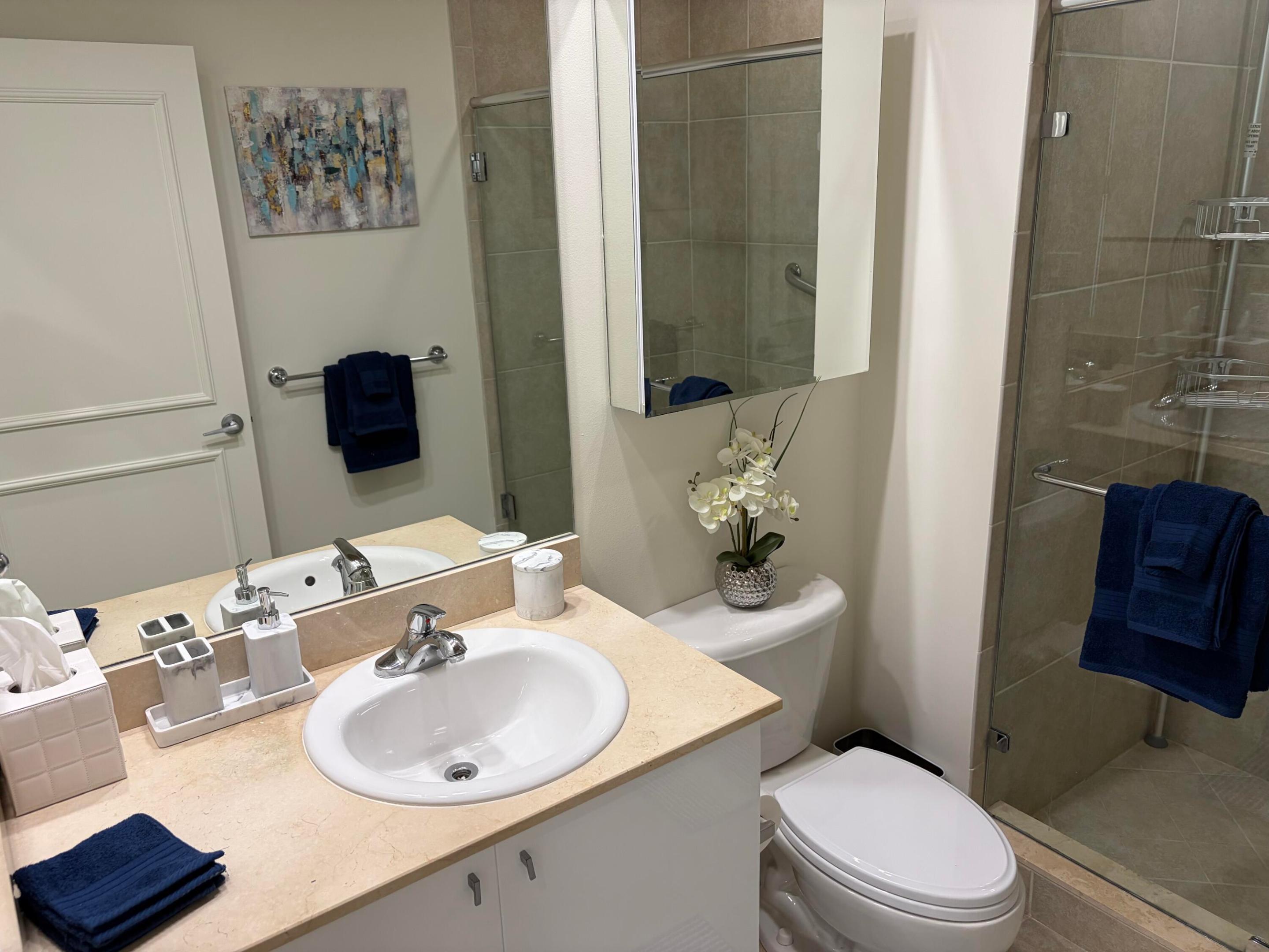 1551 N Flagler Drive (annual/seasonal) Uph 11