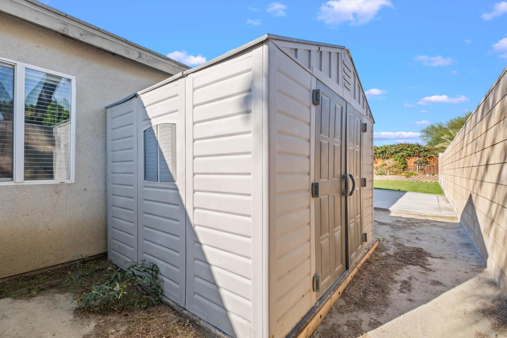 83676 Mccoy Peak Avenue