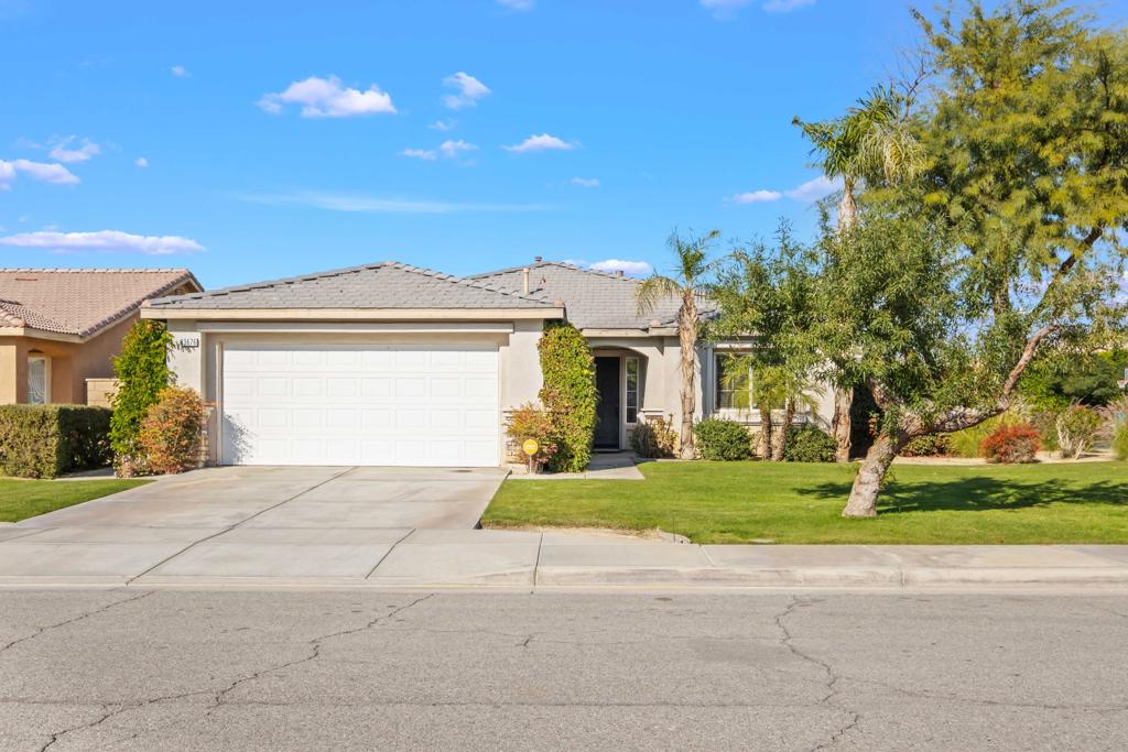 83676 Mccoy Peak Avenue