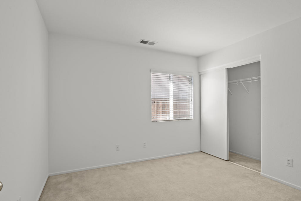 83676 Mccoy Peak Avenue