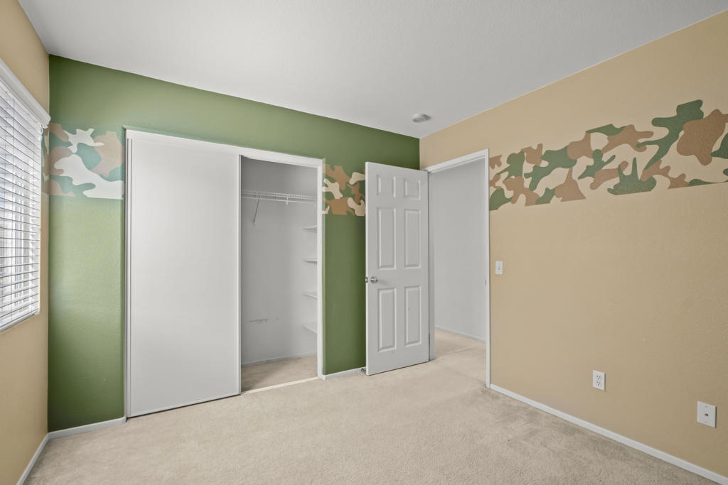 83676 Mccoy Peak Avenue