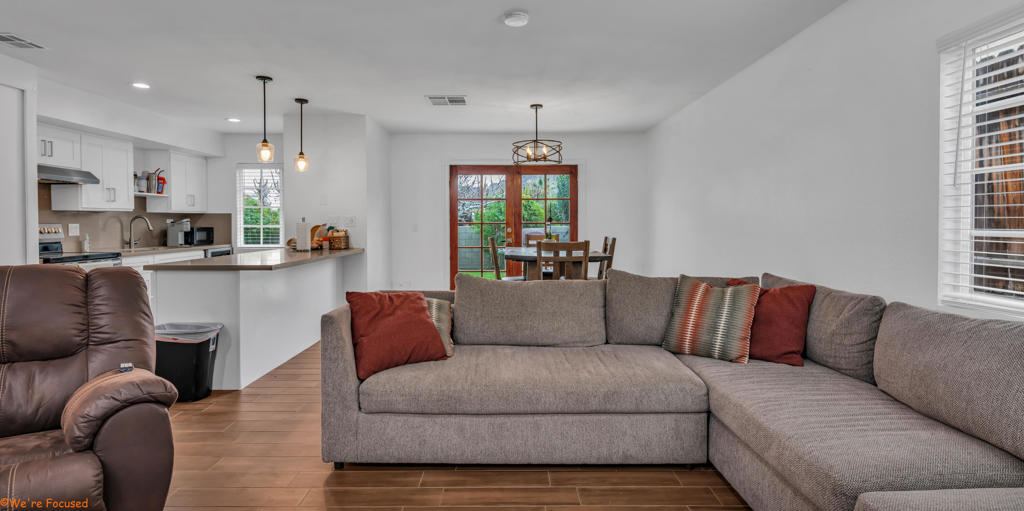 53100 Avenida Obregon