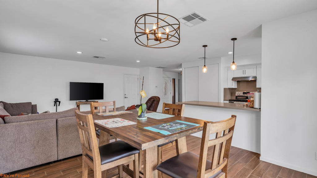 53100 Avenida Obregon