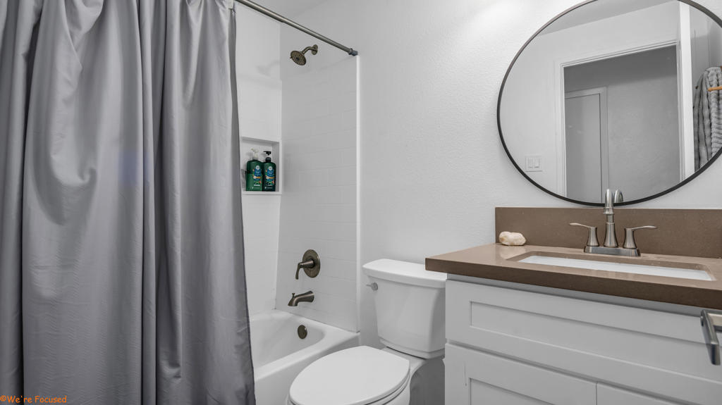 53100 Avenida Obregon