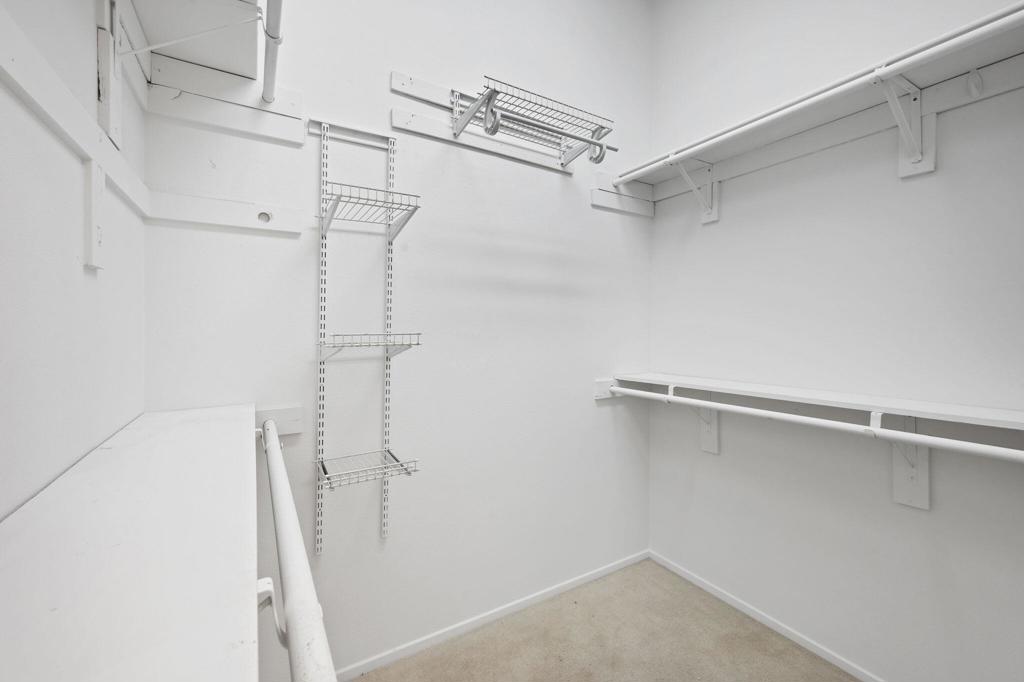 81461 Avenida Esmeralda