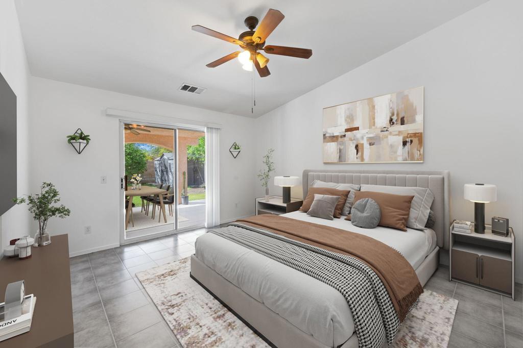 81461 Avenida Esmeralda