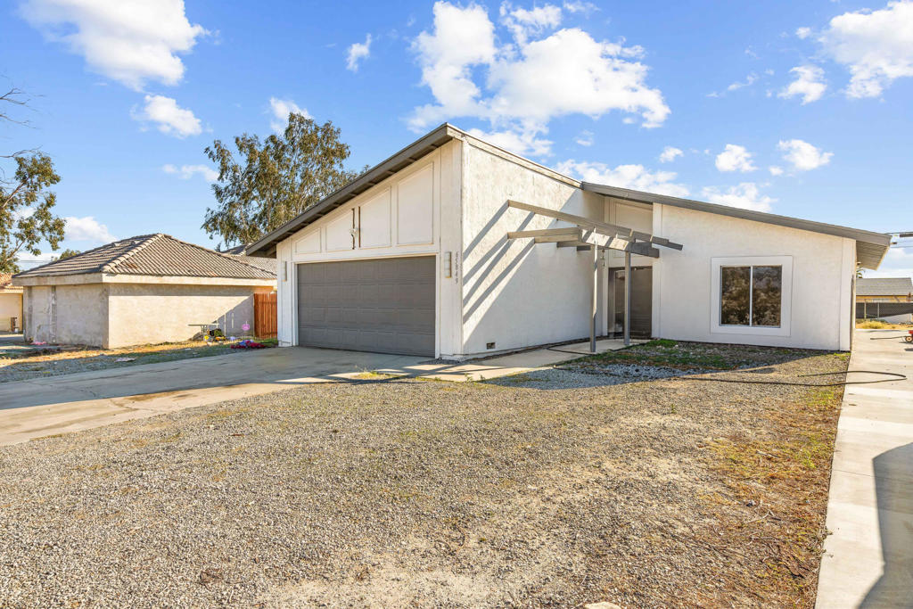 65849 Cahuilla Avenue