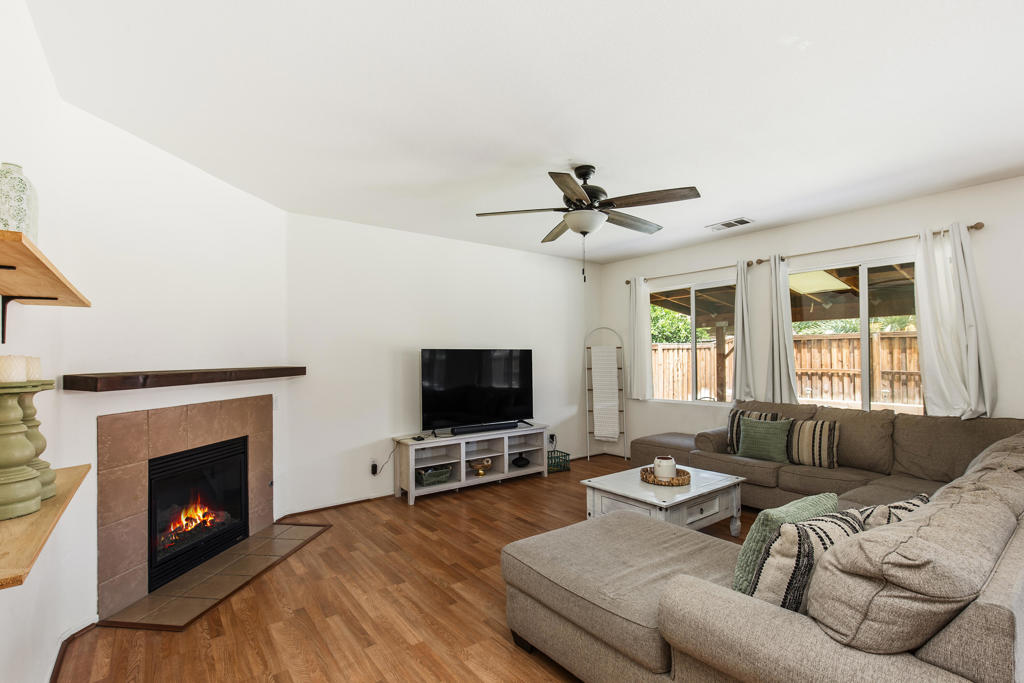 85920 Avenida Raylynn