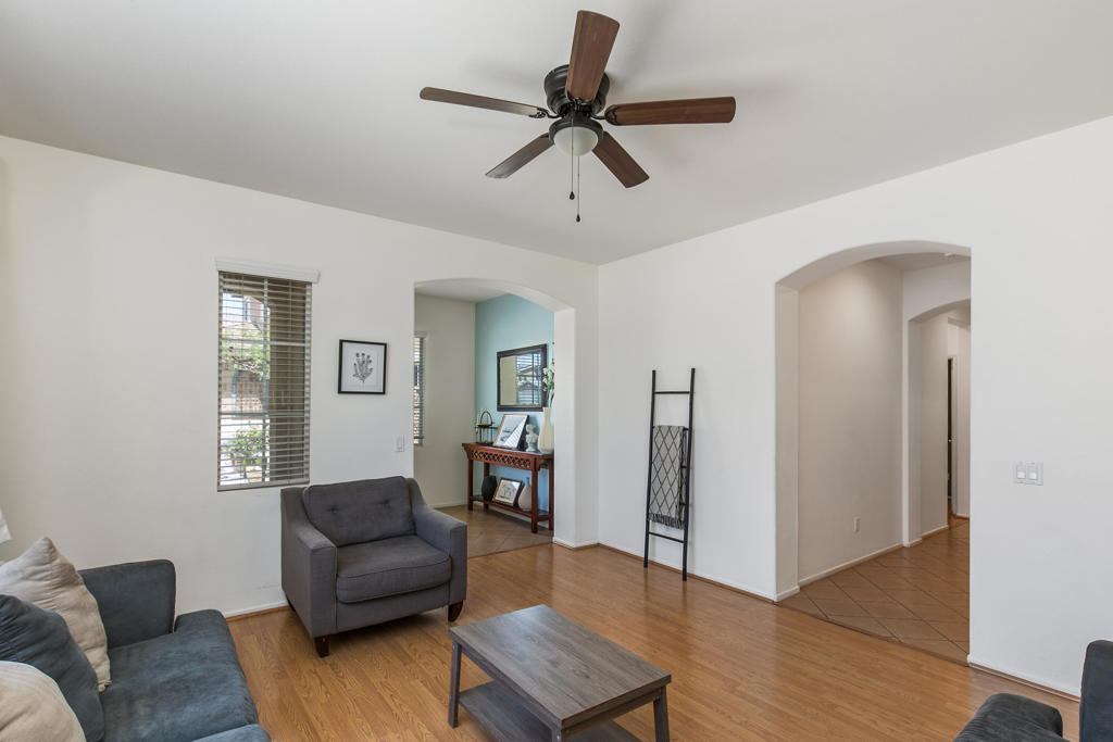 85920 Avenida Raylynn