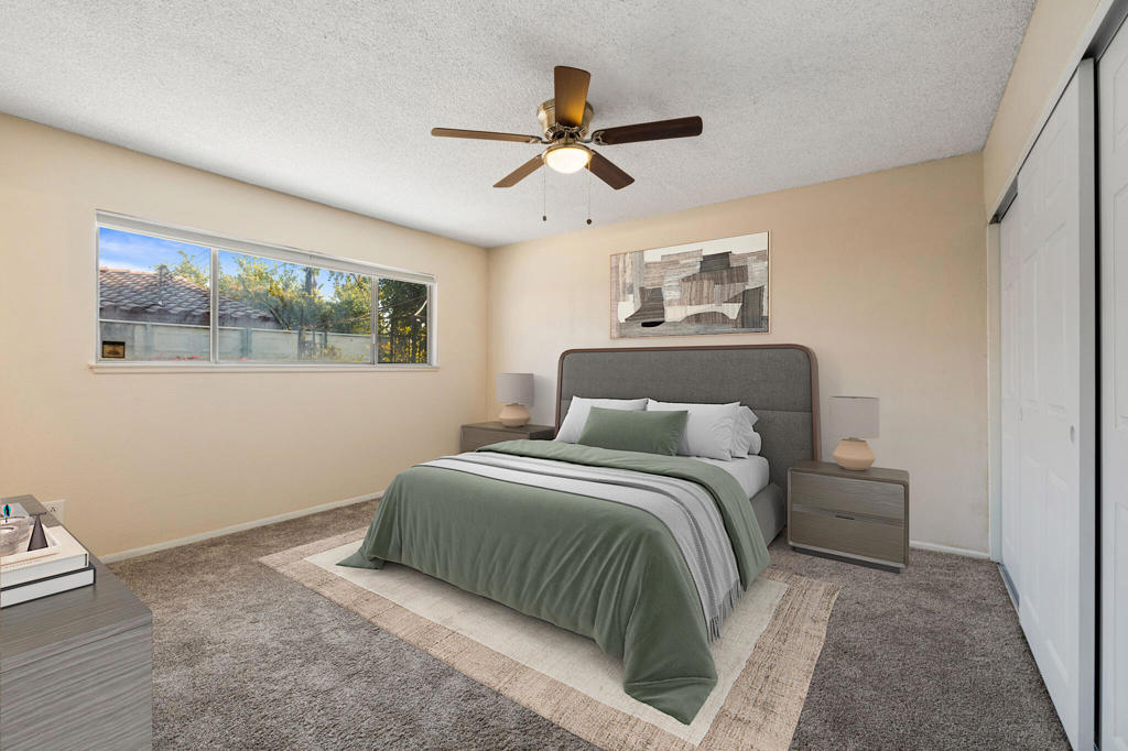 52690 Avenida Mendoza