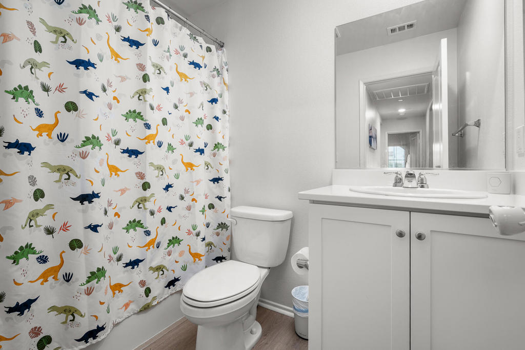 50019 Calle Frontera