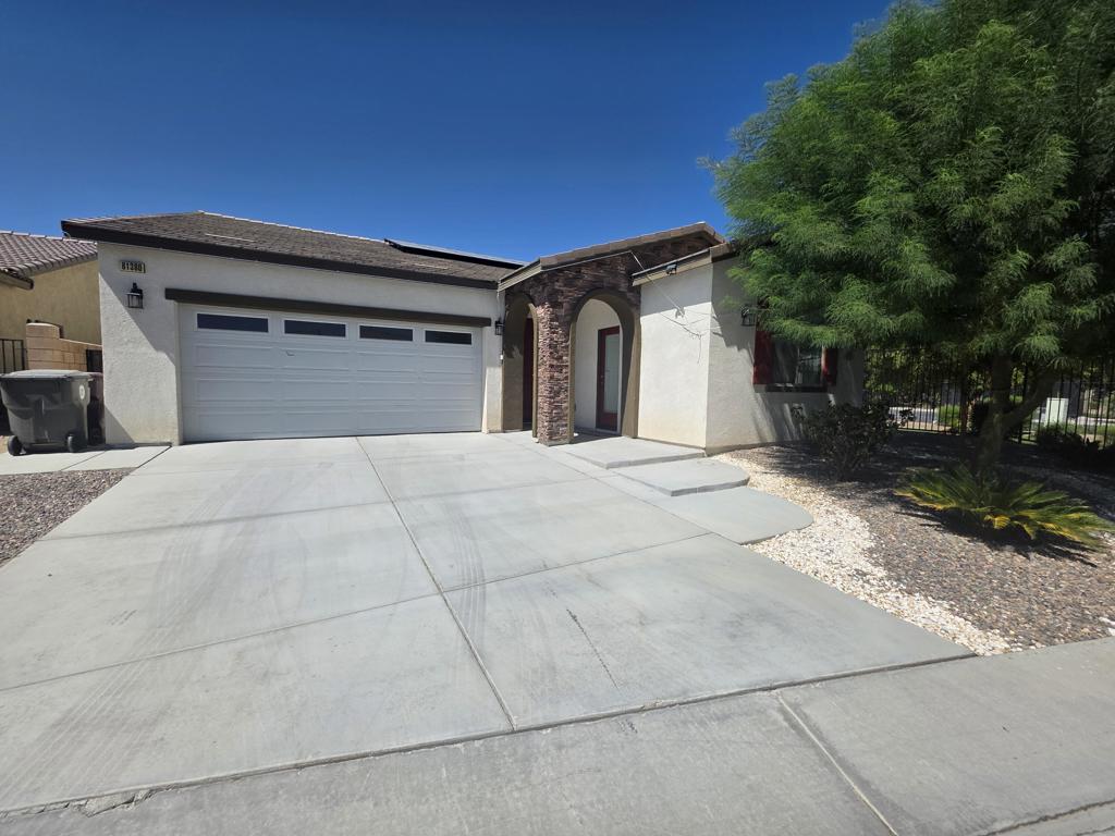 81380 Van Gogh Court