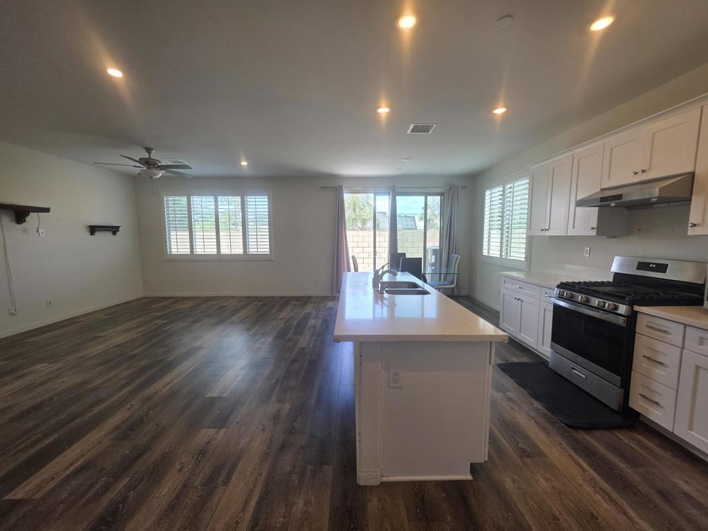 81380 Van Gogh Court