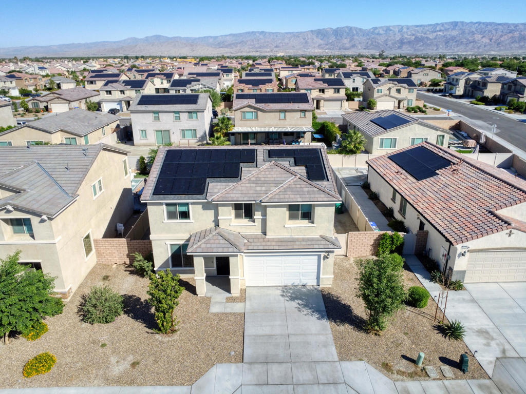 84440 Calle Chavez