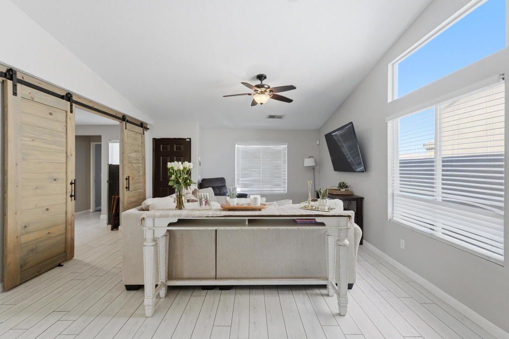 47662 Black Mountain Street