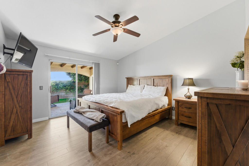 47662 Black Mountain Street