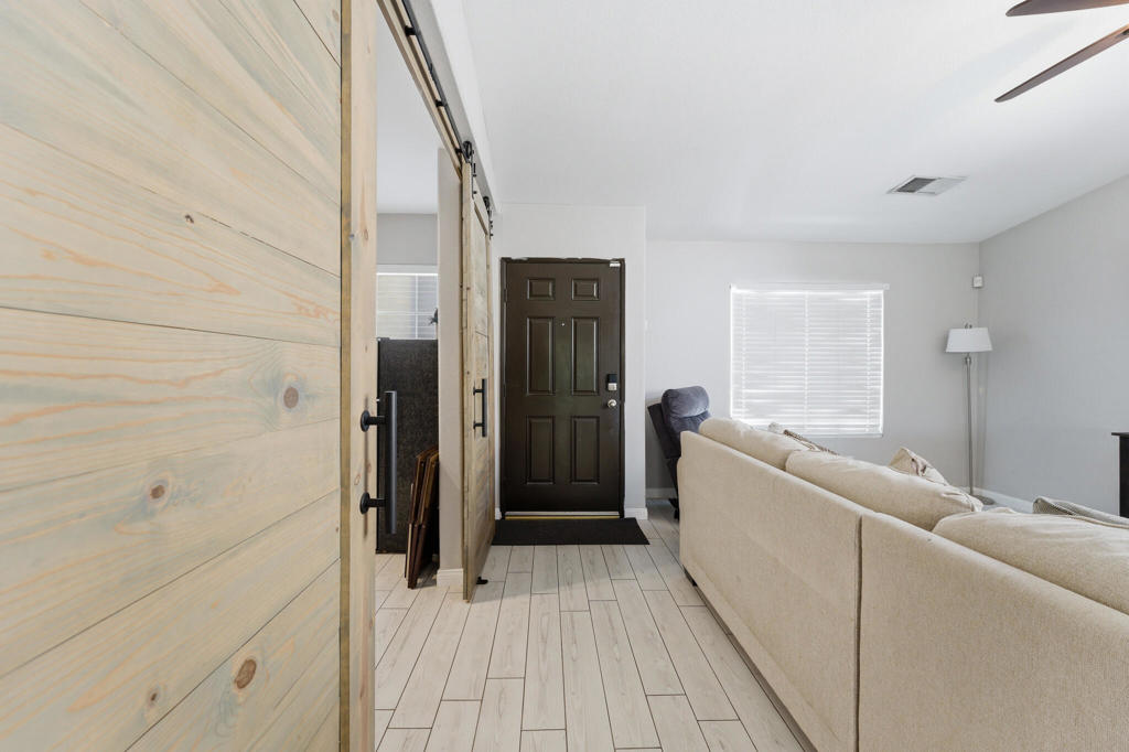 47662 Black Mountain Street