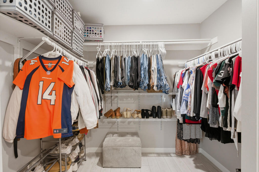 47662 Black Mountain Street