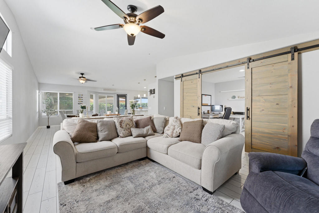 47662 Black Mountain Street